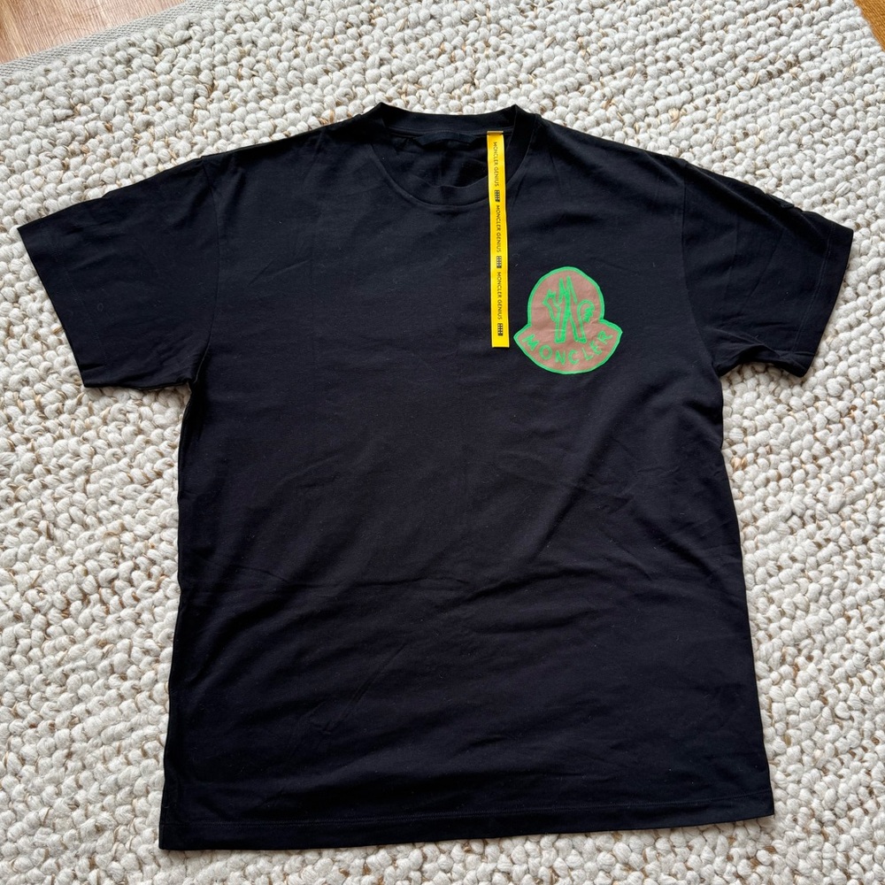 Moncler Genius Maglia Black T-Shirt with Green Logo